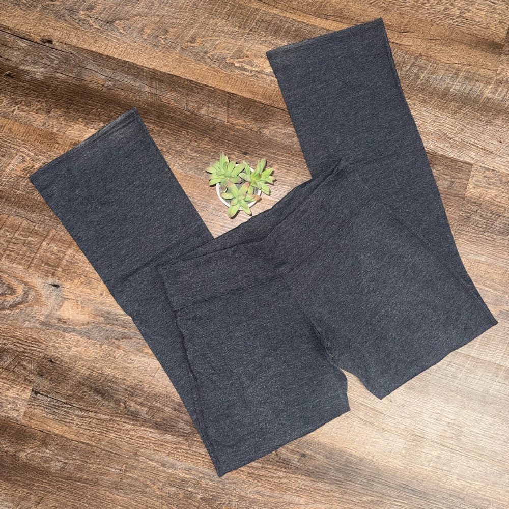 SO Charcoal Gray Fold-Over Yoga Leggings